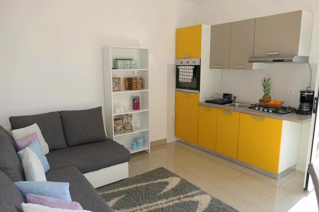 Apartment Laura Senj  Bagian luar foto
