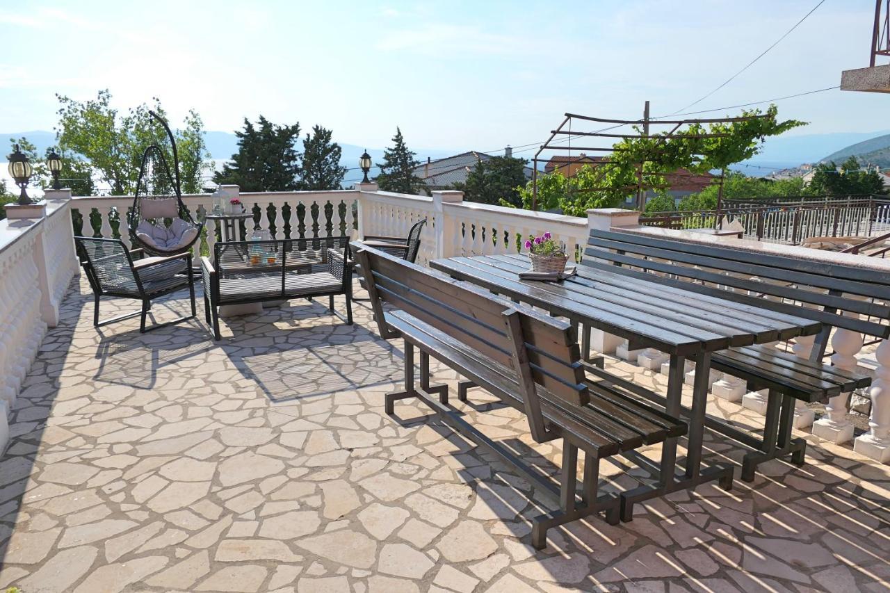 Apartment Laura Senj  Bagian luar foto